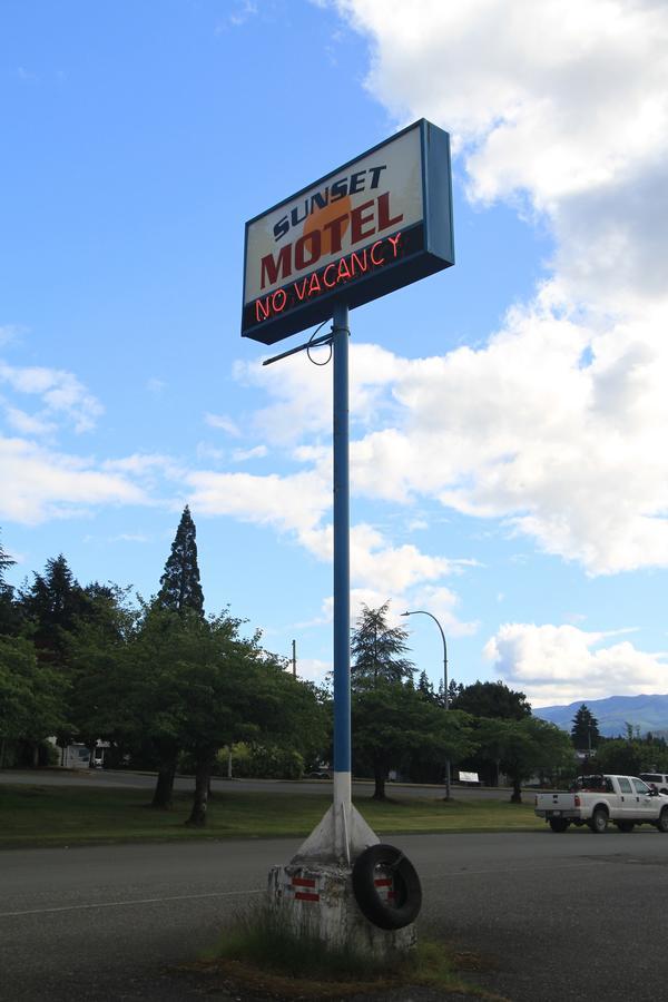 Sunset Motel 포트알버니 외부 사진